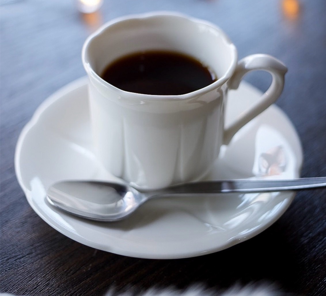 ホットコーヒーがおいしい季節になりました☕